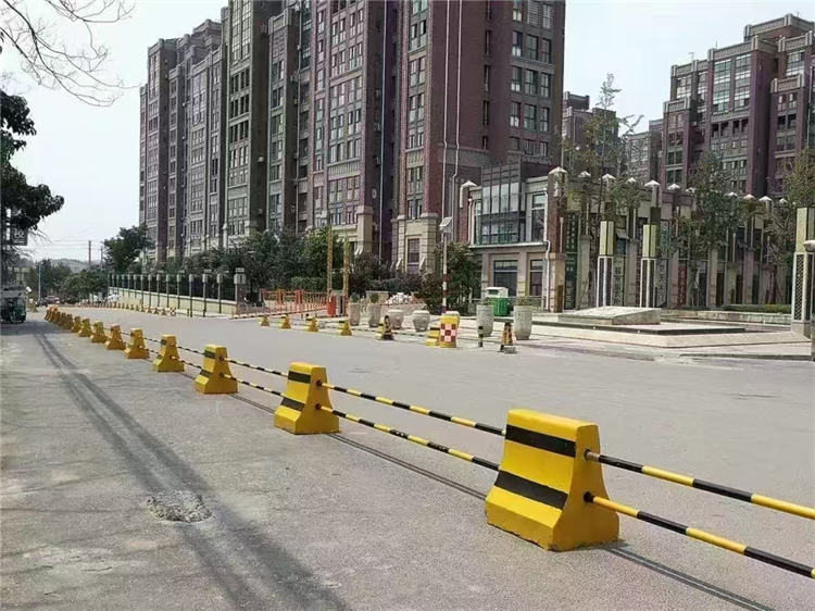 路沿石  隔离墩23