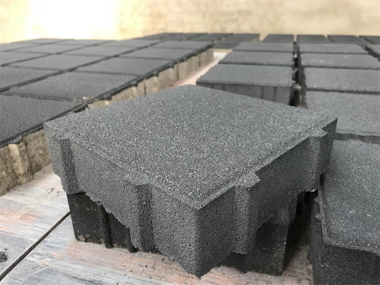 缝隙式透水砖05